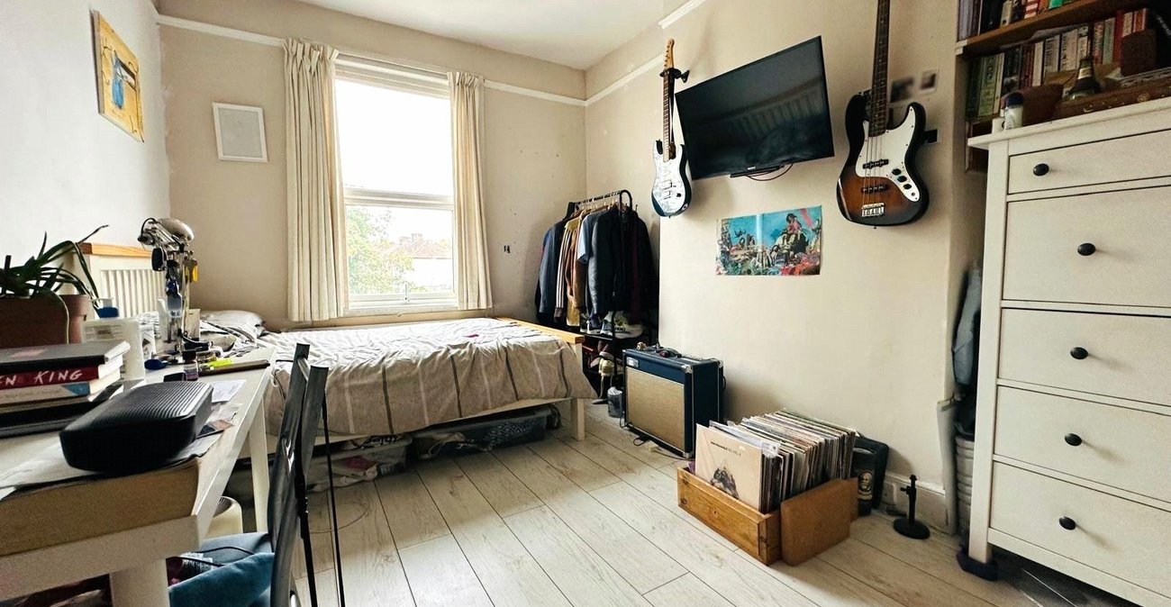 4 bedroom house for sale in Catford | Robinson Jackson