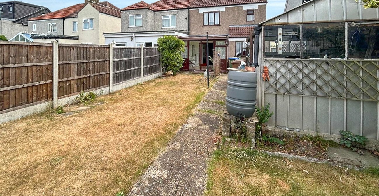 3 bedroom house for sale in Welling | Robinson Jackson