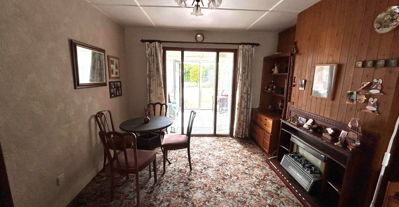 3 bedroom house for sale in Welling | Robinson Jackson