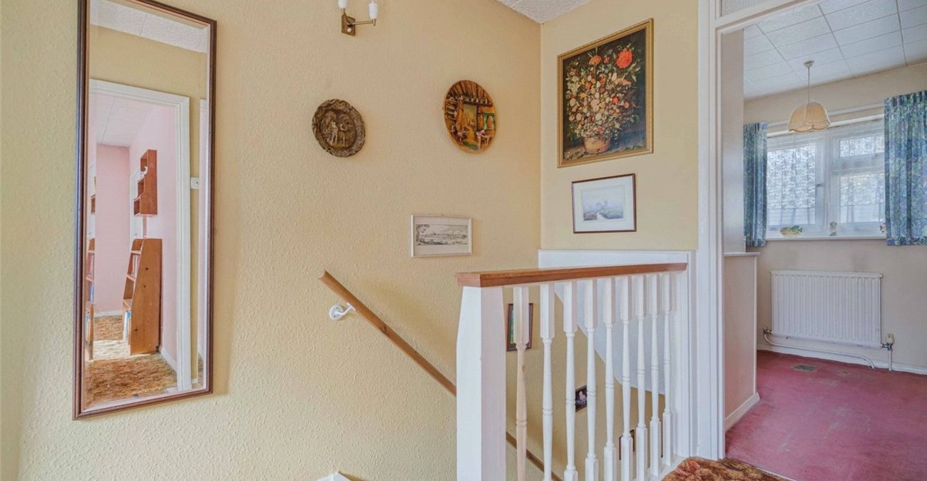 3 bedroom house for sale in St Mary Cray | Robinson Jackson