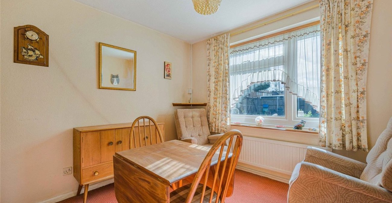 3 bedroom house for sale in St Mary Cray | Robinson Jackson