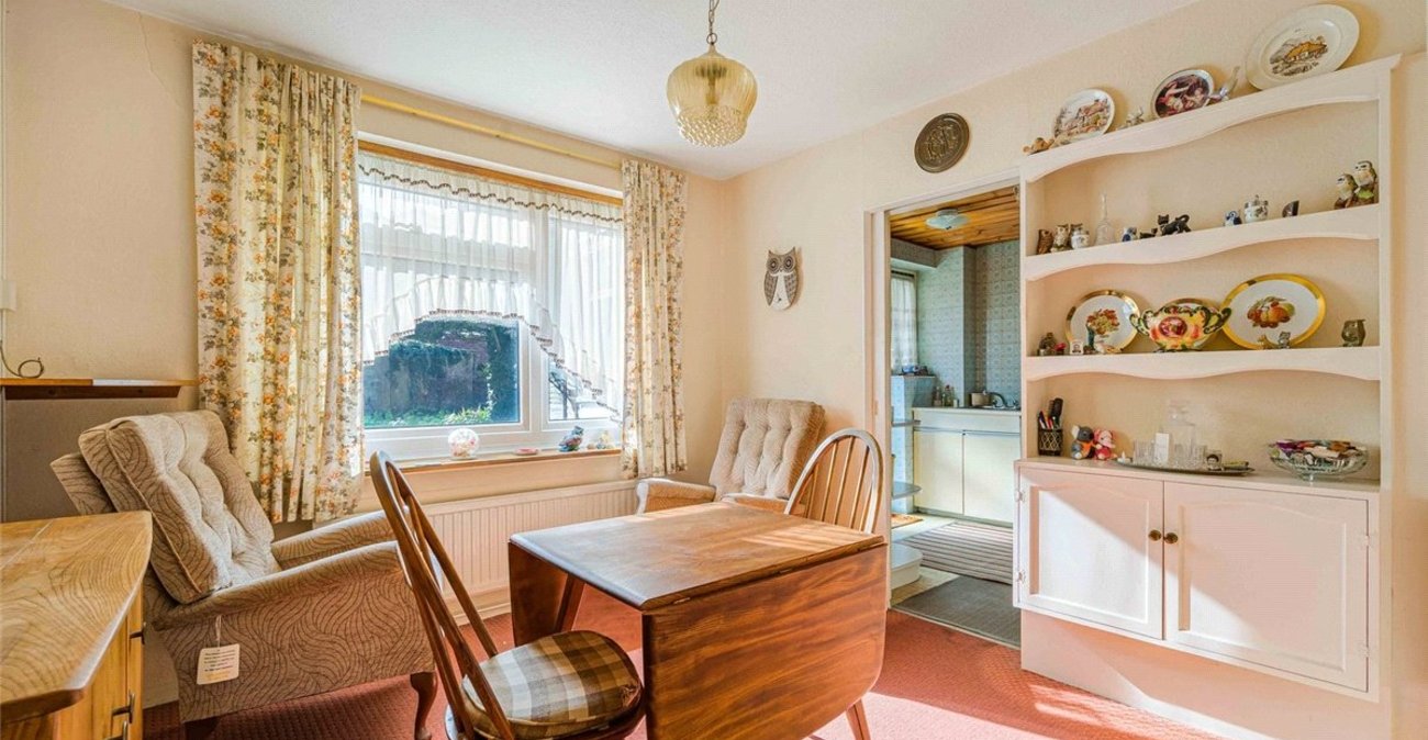 3 bedroom house for sale in St Mary Cray | Robinson Jackson