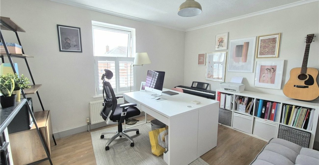 2 bedroom house for sale in St Pauls Cray | Robinson Jackson