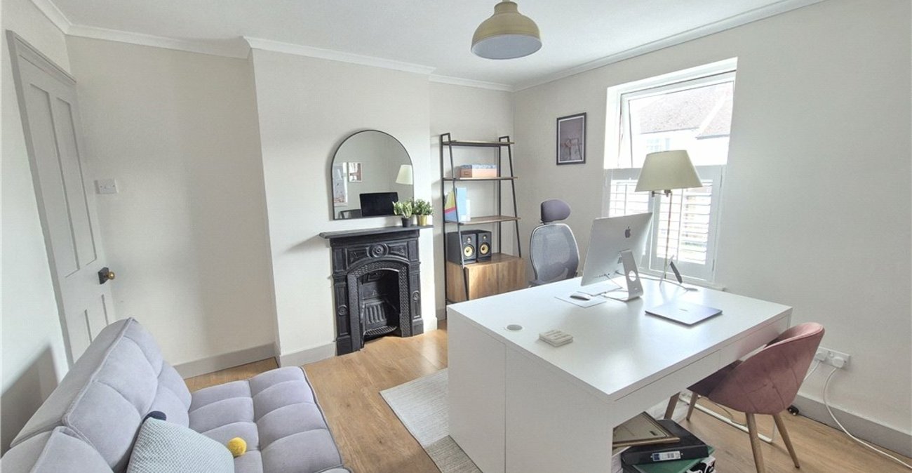 2 bedroom house for sale in St Pauls Cray | Robinson Jackson