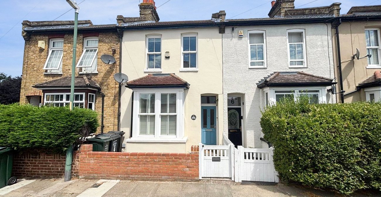 2 bedroom house for sale in Bexley | Robinson Jackson