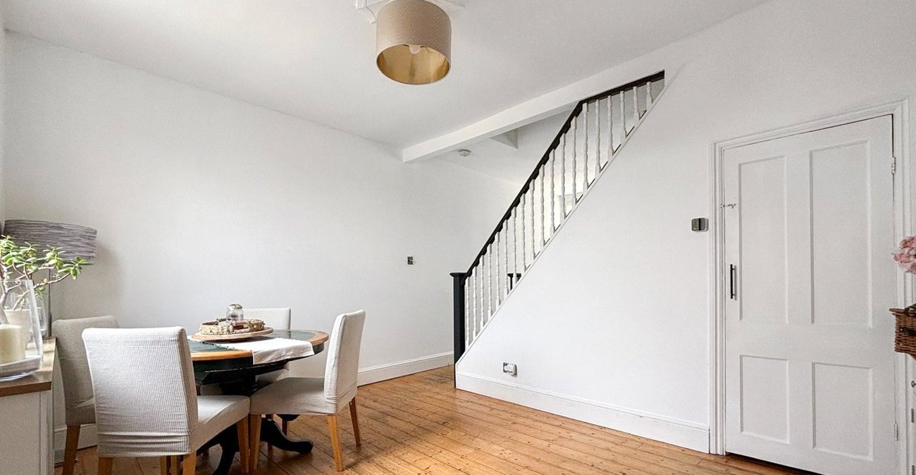 2 bedroom house for sale in Bexley | Robinson Jackson