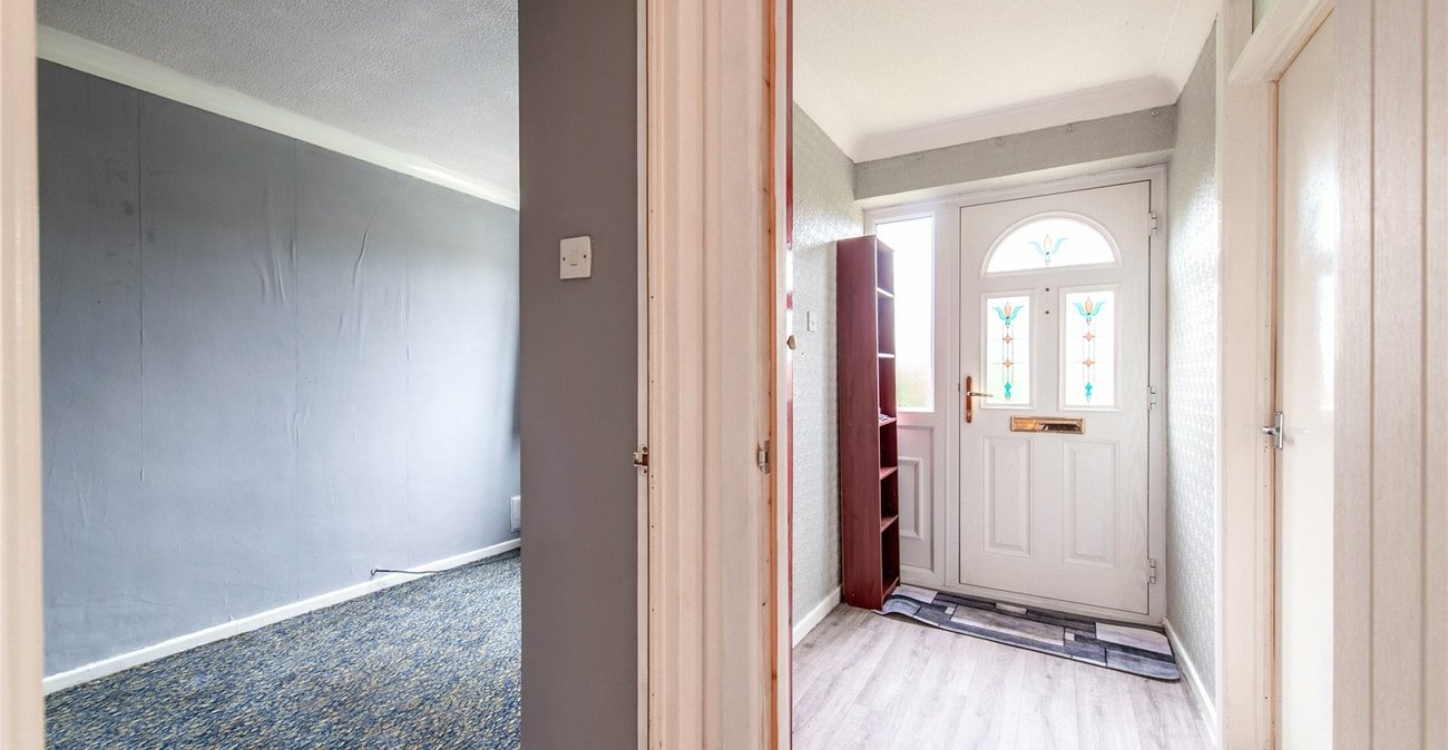 2 bedroom bungalow for sale in Langley | Robinson Michael & Jackson