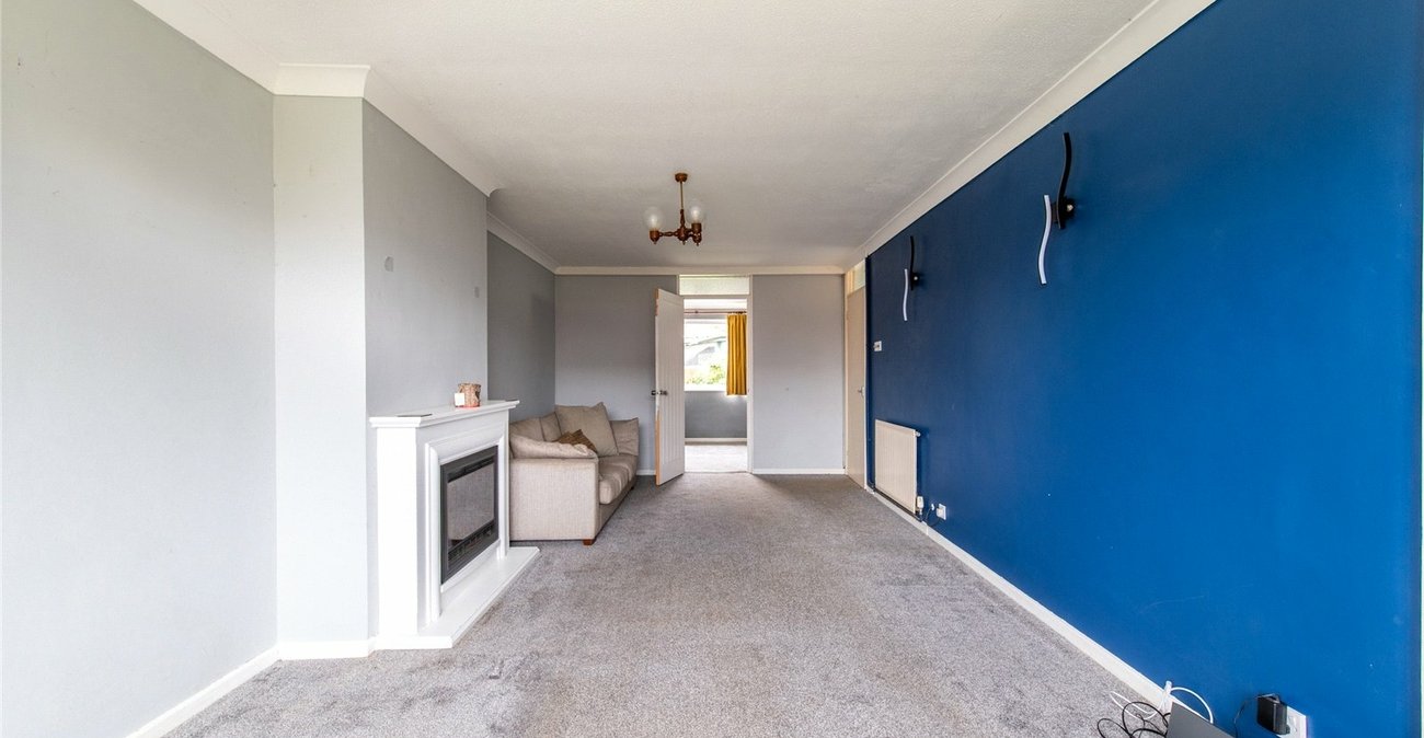 2 bedroom bungalow for sale in Langley | Robinson Michael & Jackson