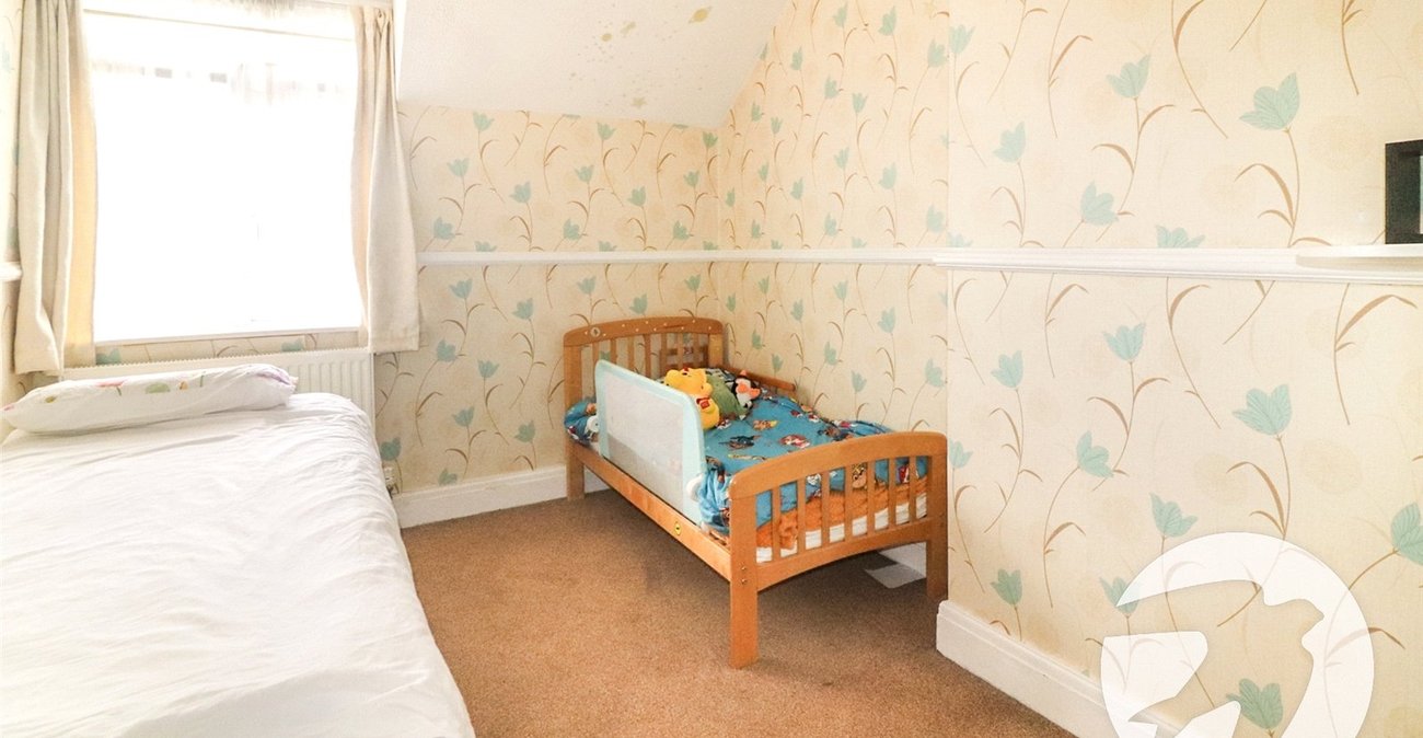 2 bedroom house for sale in Erith | Robinson Jackson