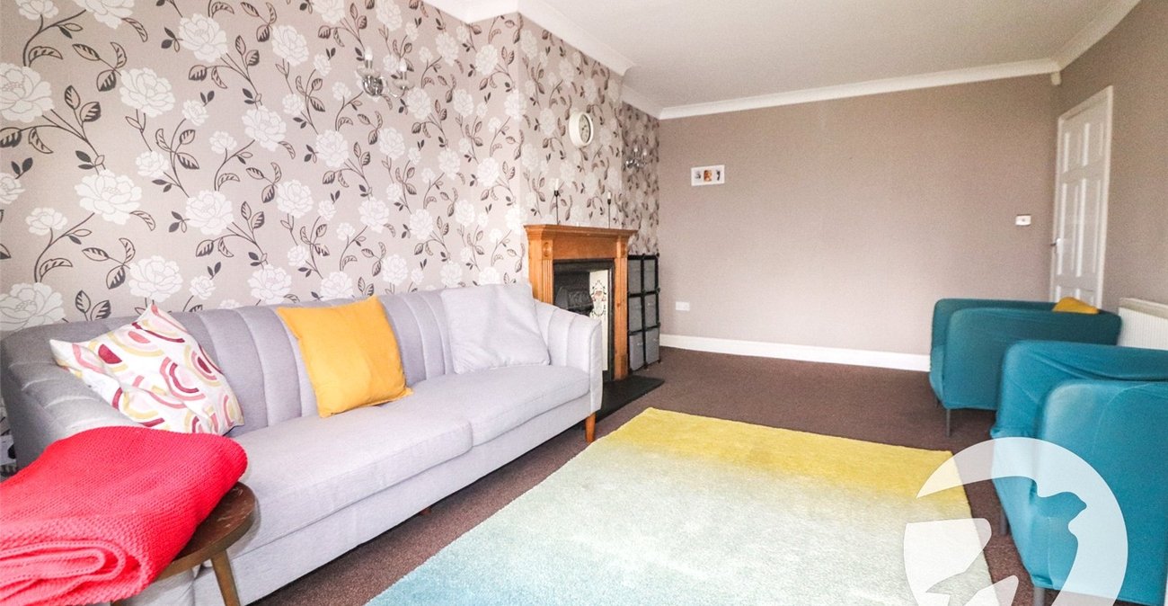 2 bedroom house for sale in Erith | Robinson Jackson