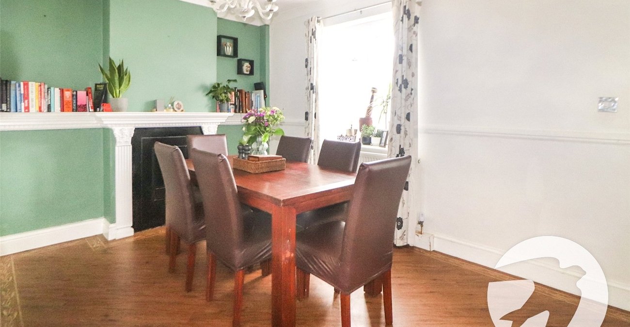 2 bedroom house for sale in Erith | Robinson Jackson