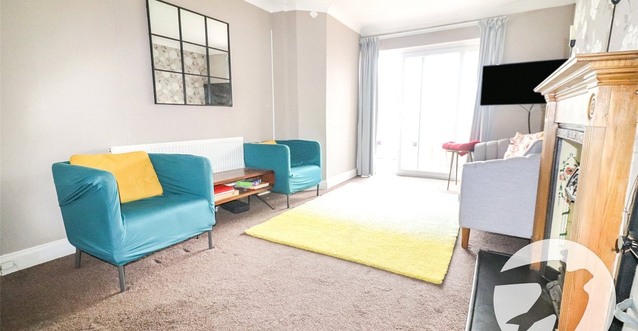 2 bedroom house for sale in Erith | Robinson Jackson