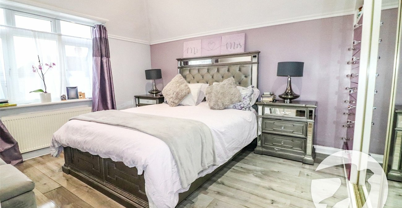 4 bedroom house for sale in Northumberland Heath | Robinson Jackson