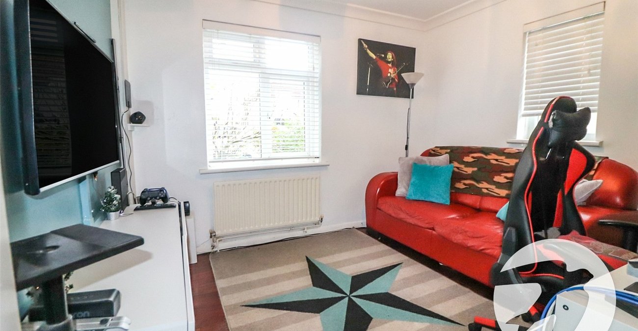 4 bedroom house for sale in Northumberland Heath | Robinson Jackson