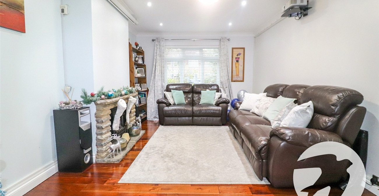 4 bedroom house for sale in Northumberland Heath | Robinson Jackson