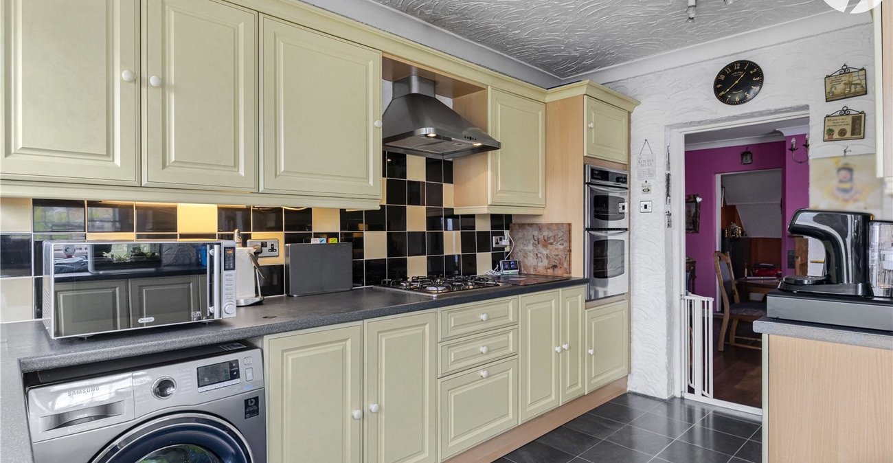 3 bedroom house for sale in West Dartford | Robinson Jackson