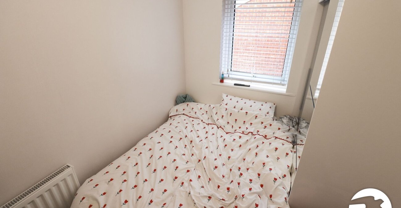 2 bedroom property for sale in Belvedere | Robinson Jackson