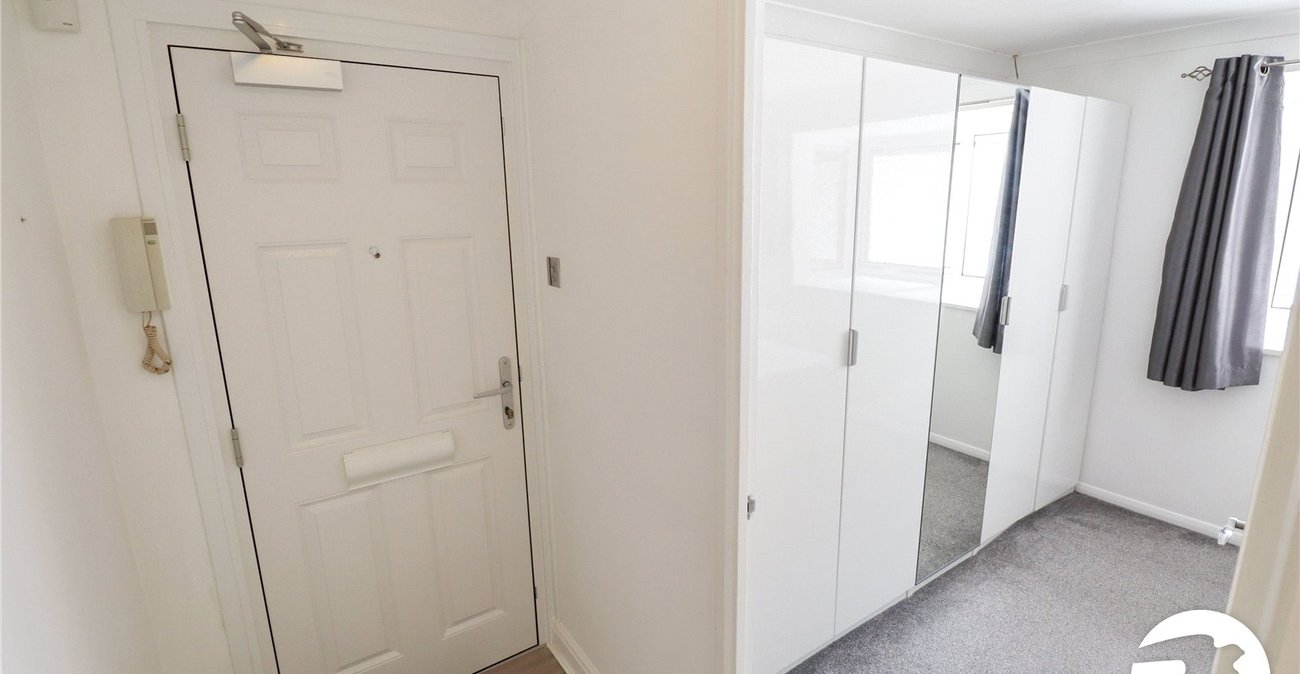 1 bedroom property for sale in Belvedere | Robinson Jackson