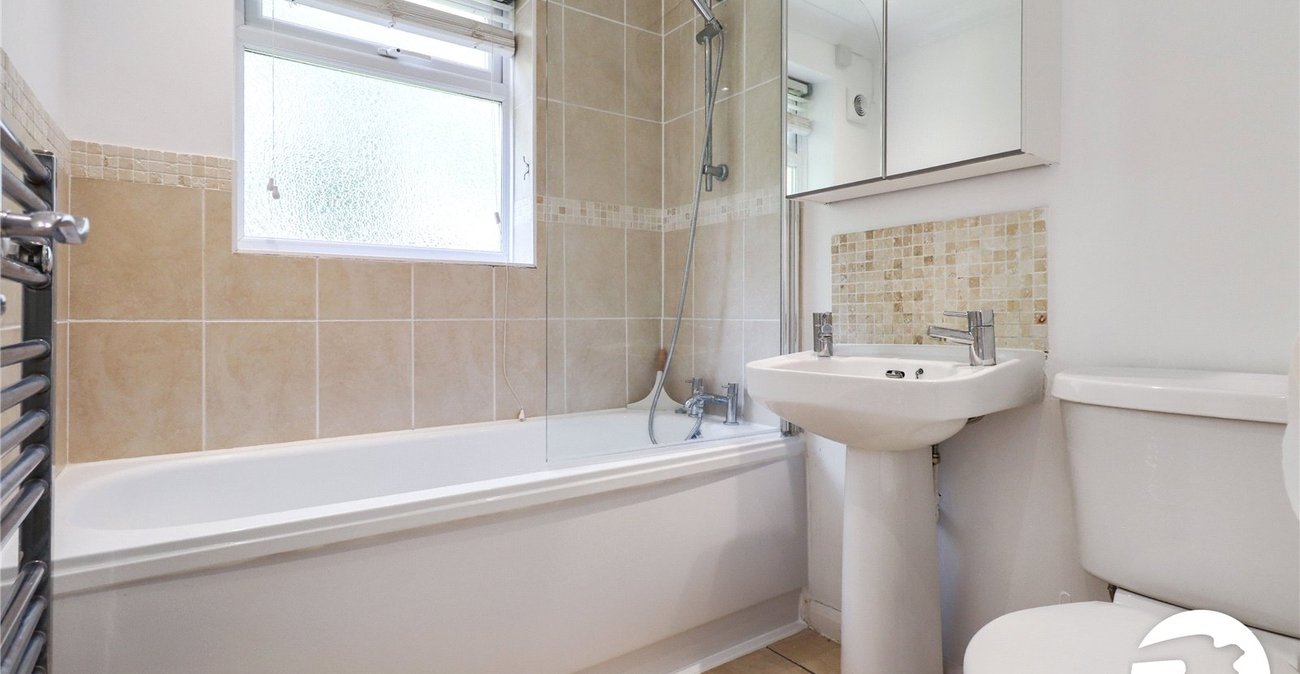 1 bedroom property for sale in Belvedere | Robinson Jackson