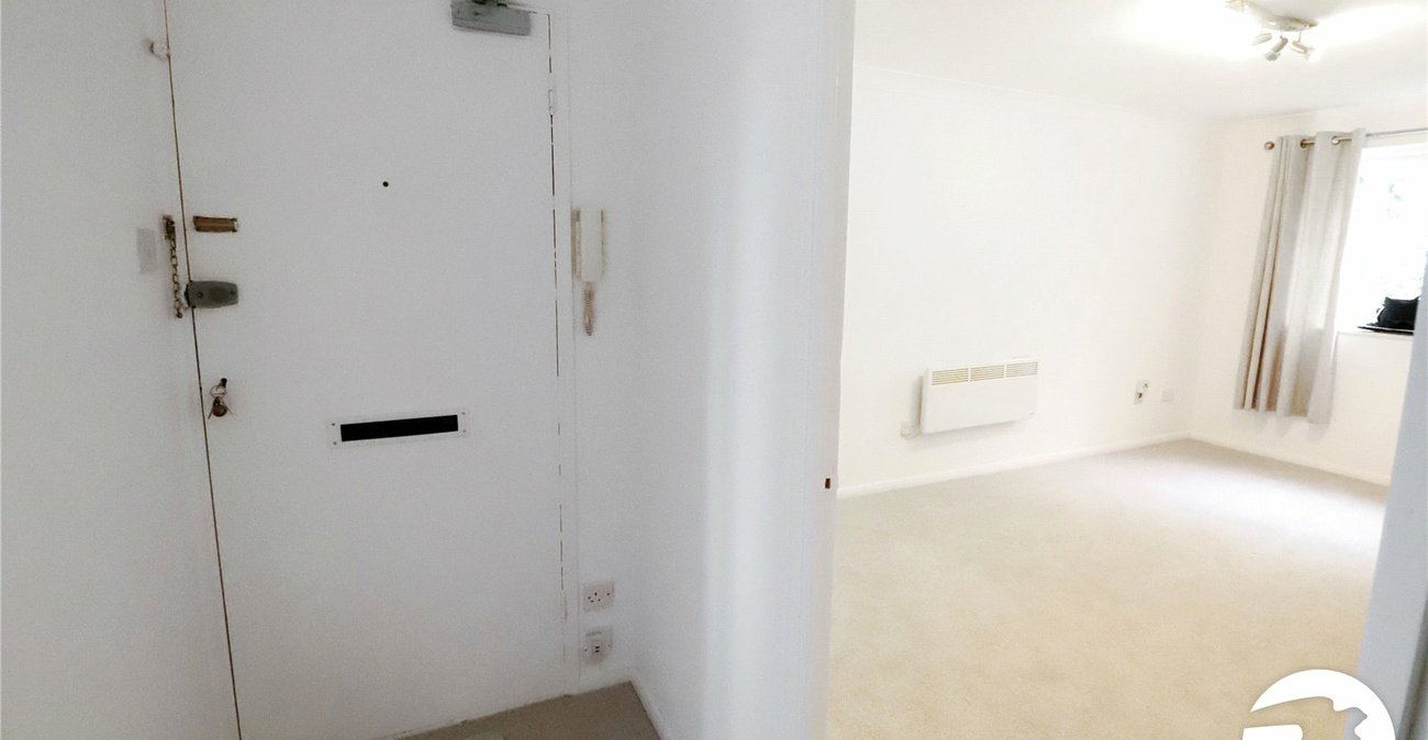 1 bedroom property for sale in Belvedere | Robinson Jackson