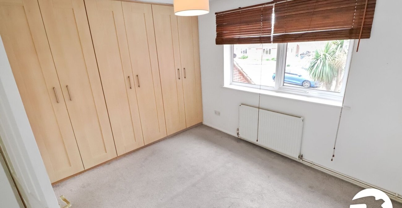 1 bedroom property for sale in Belvedere | Robinson Jackson