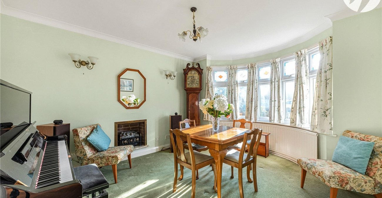 4 bedroom house for sale in Dartford | Robinson Jackson