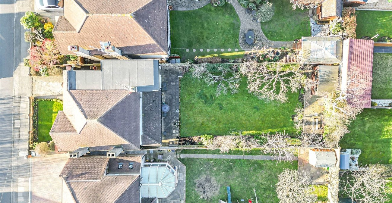 4 bedroom house for sale in Dartford | Robinson Jackson