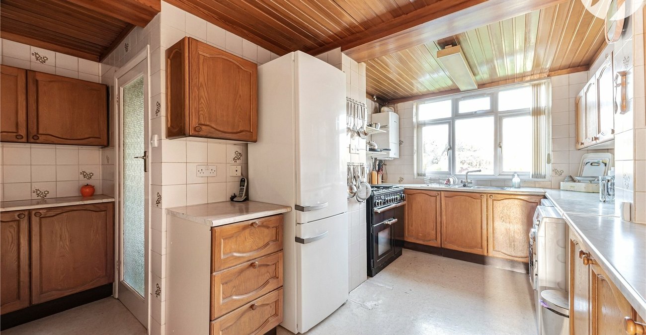 4 bedroom house for sale in Dartford | Robinson Jackson