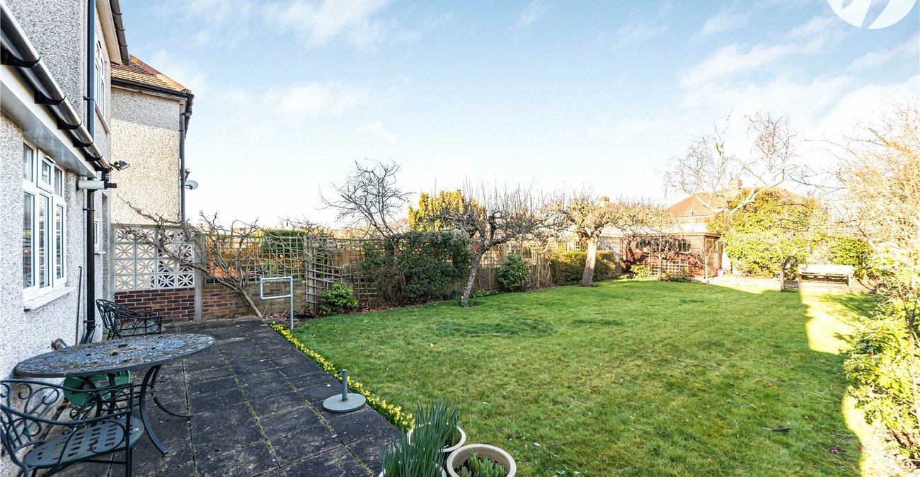 4 bedroom house for sale in Dartford | Robinson Jackson