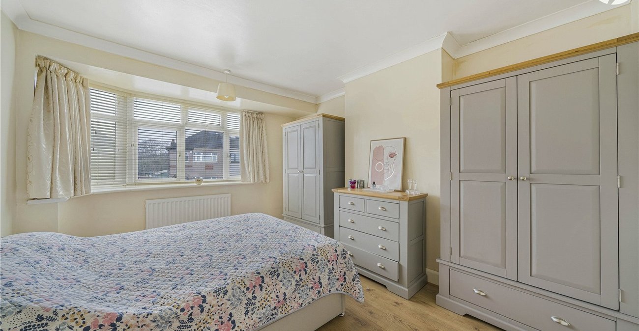 3 bedroom house for sale in West Dartford | Robinson Jackson