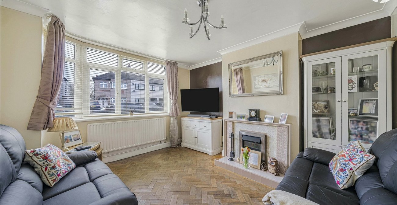 3 bedroom house for sale in West Dartford | Robinson Jackson