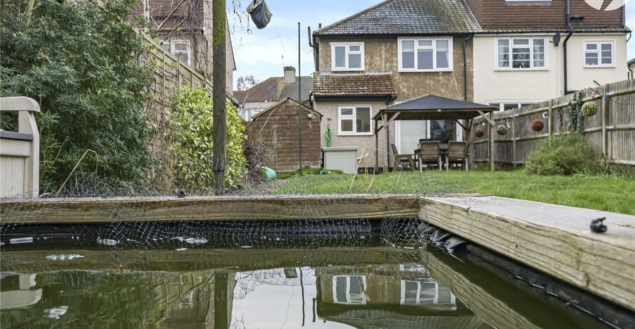 3 bedroom house for sale in West Dartford | Robinson Jackson