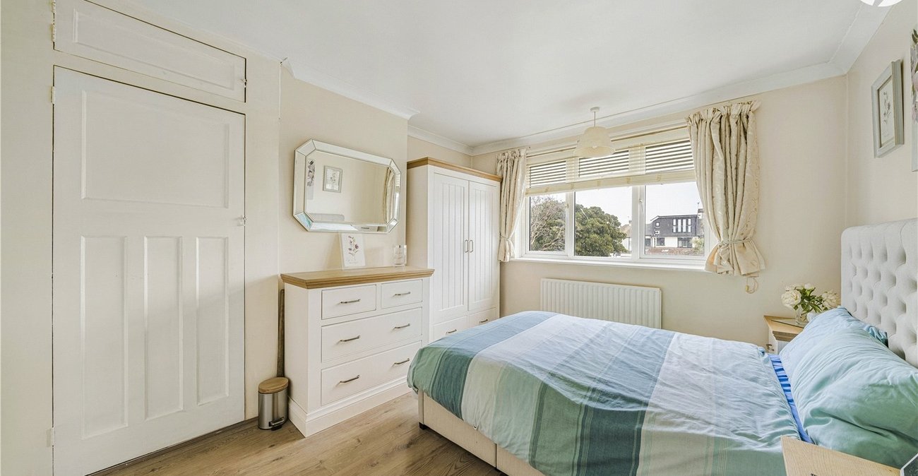 3 bedroom house for sale in West Dartford | Robinson Jackson