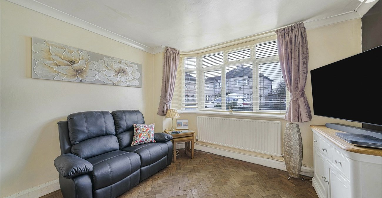 3 bedroom house for sale in West Dartford | Robinson Jackson