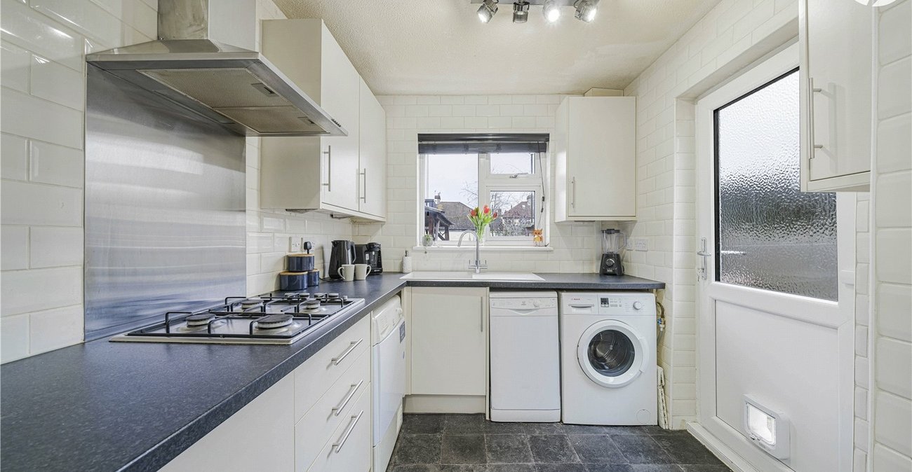 3 bedroom house for sale in West Dartford | Robinson Jackson