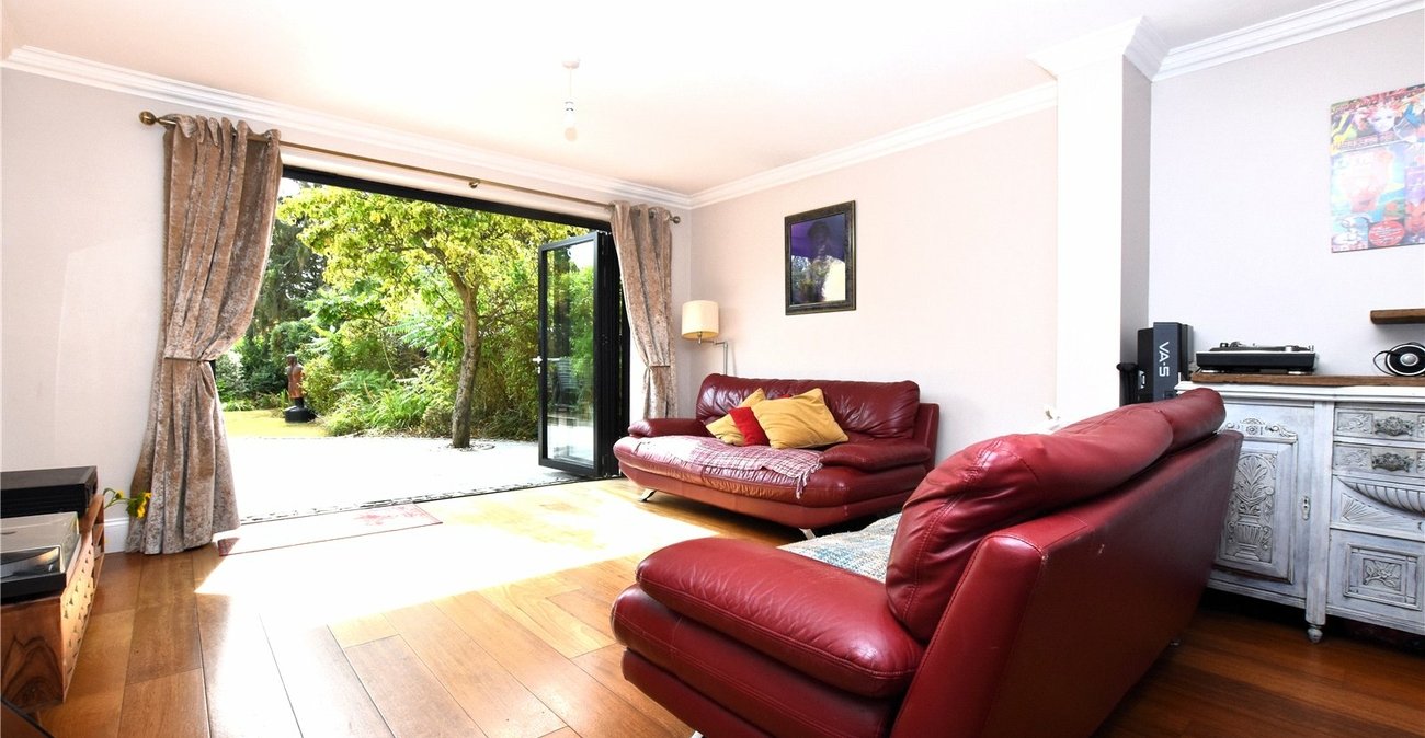 4 bedroom house for sale in Bexleyheath | Robinson Jackson