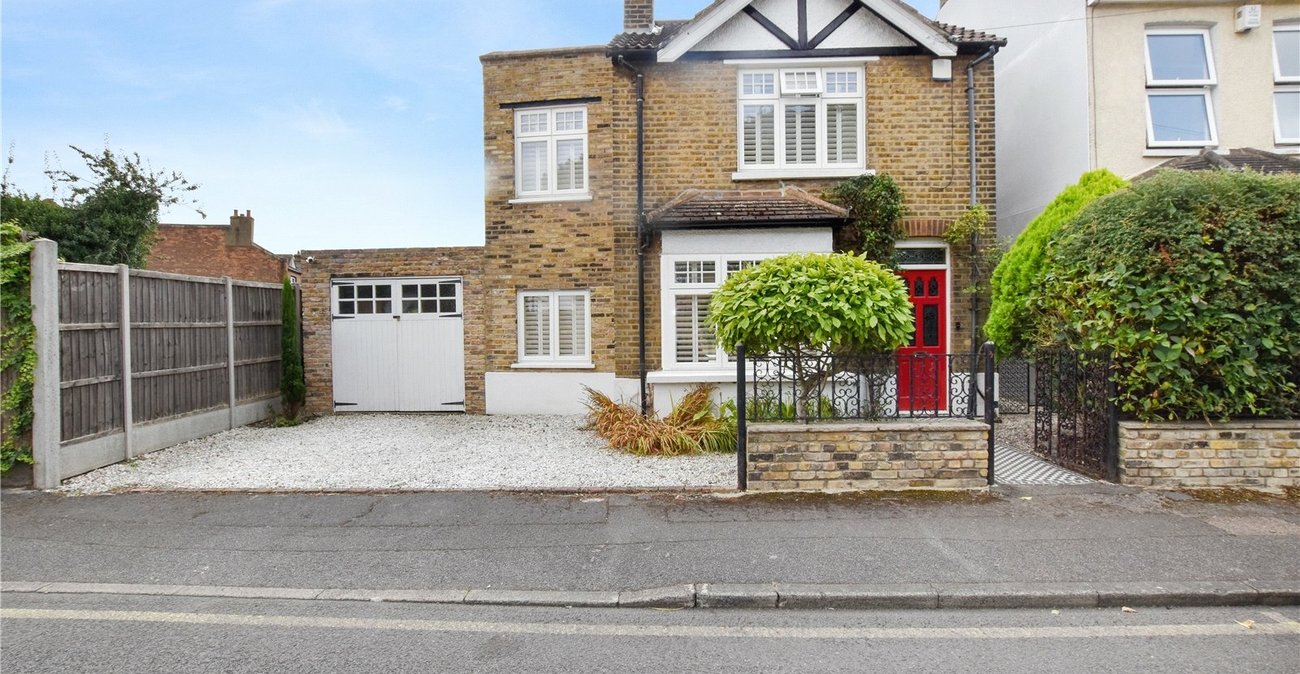 4 bedroom house for sale in Bexleyheath | Robinson Jackson