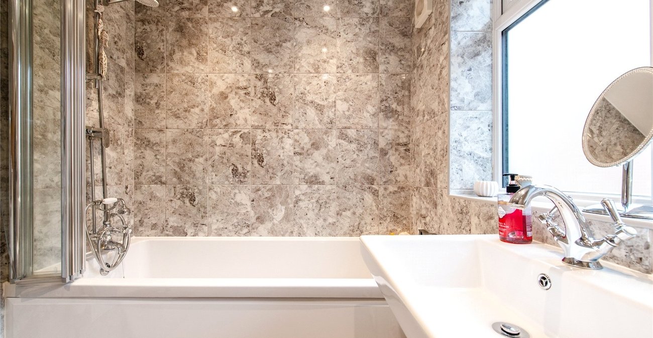 2 bedroom house for sale in Maidstone | Robinson Michael & Jackson