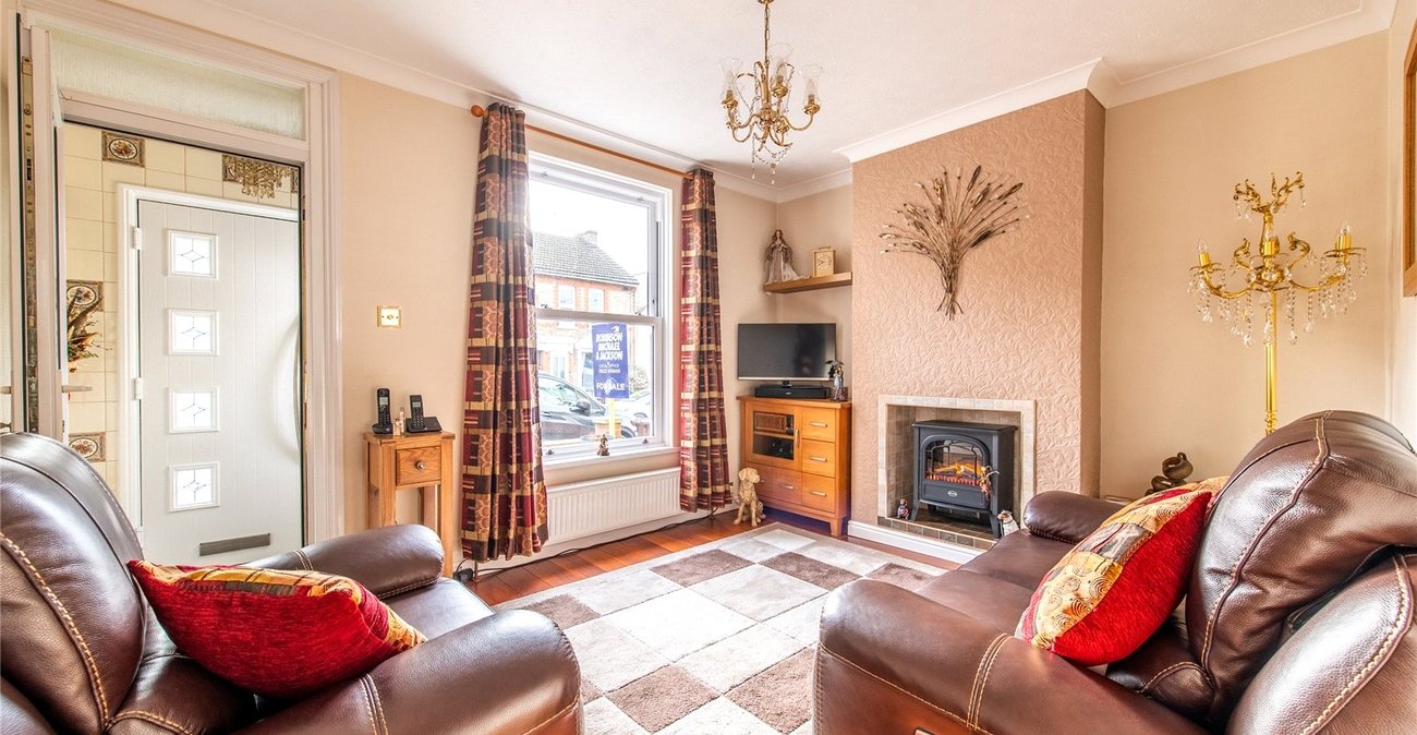 2 bedroom house for sale in Maidstone | Robinson Michael & Jackson