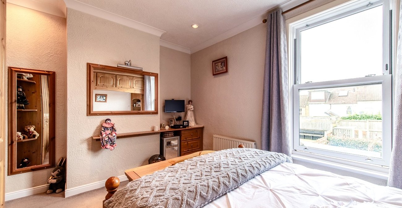 2 bedroom house for sale in Maidstone | Robinson Michael & Jackson