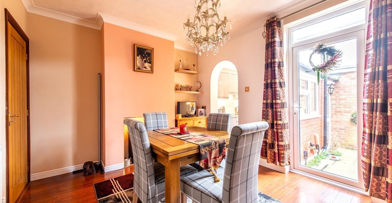 2 bedroom house for sale in Maidstone | Robinson Michael & Jackson