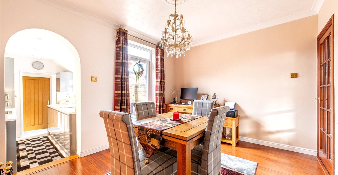2 bedroom house for sale in Maidstone | Robinson Michael & Jackson