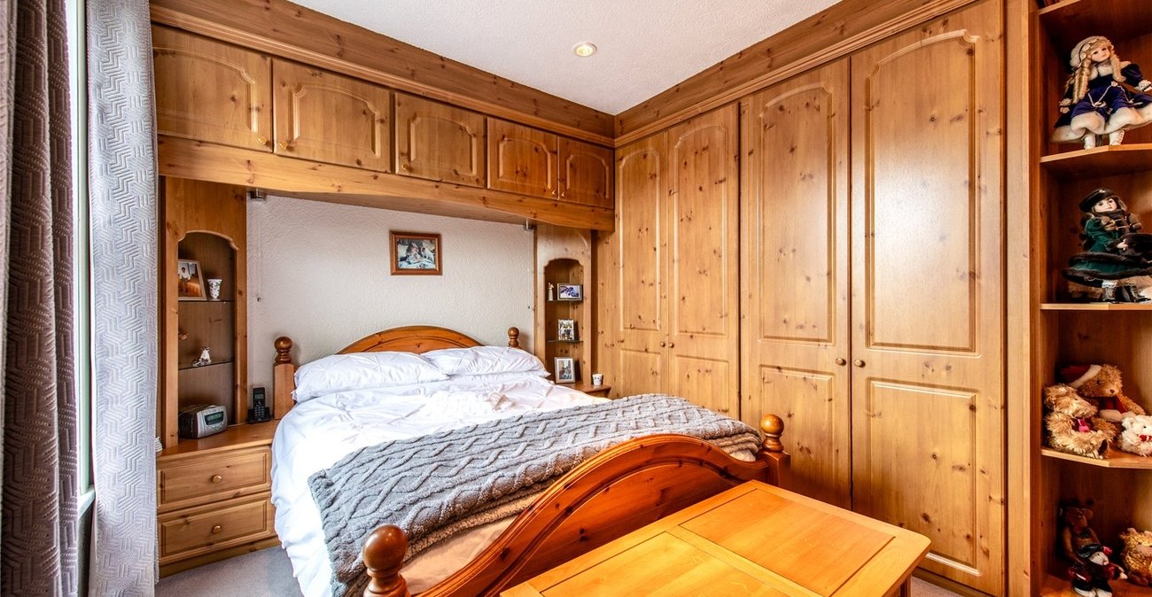 2 bedroom house for sale in Maidstone | Robinson Michael & Jackson