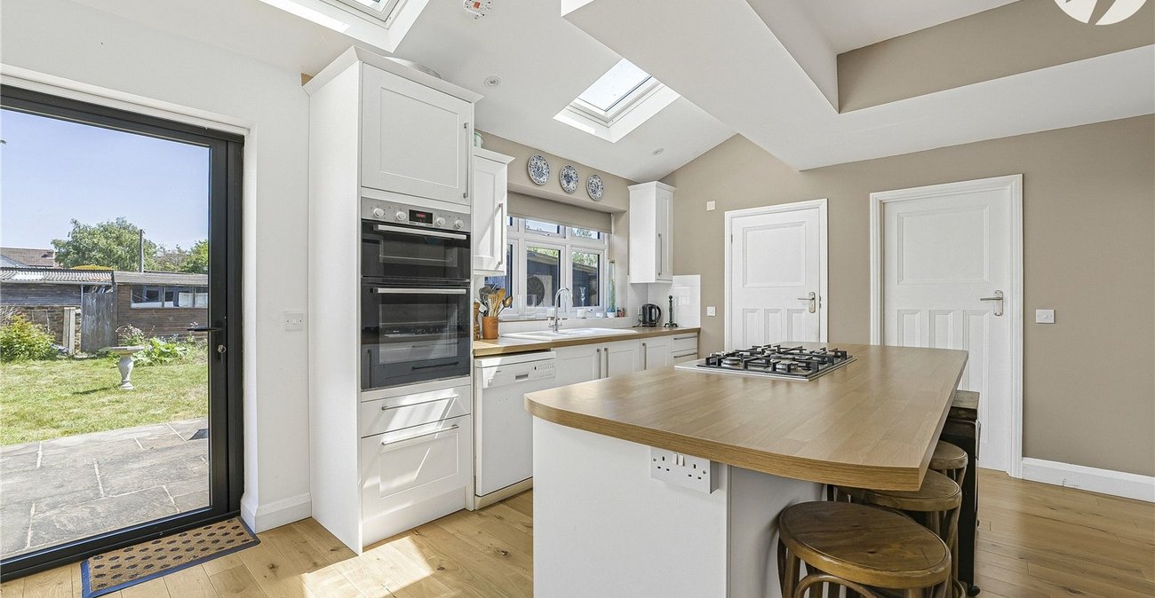 4 bedroom house for sale in Crayford | Robinson Jackson