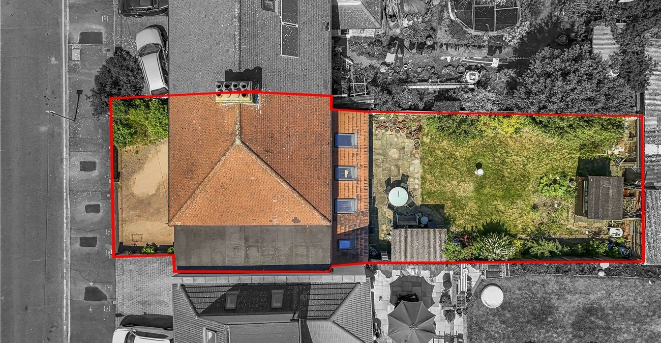 4 bedroom house for sale in Crayford | Robinson Jackson