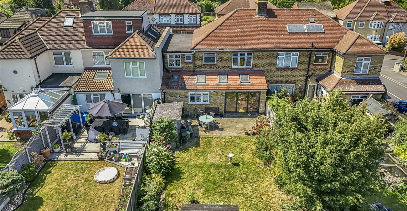 4 bedroom house for sale in Crayford | Robinson Jackson