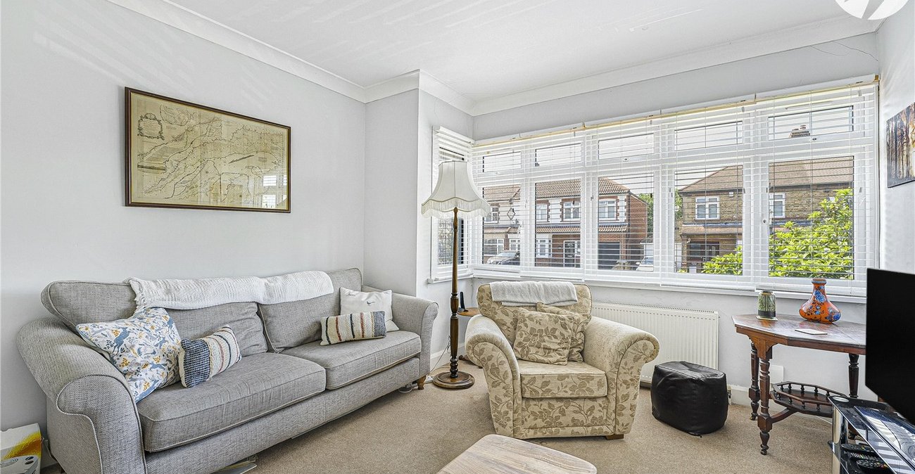 4 bedroom house for sale in Crayford | Robinson Jackson