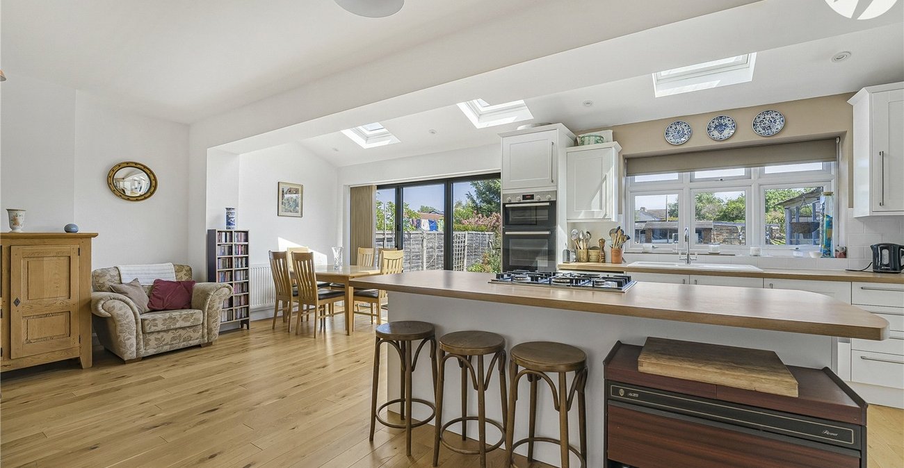 4 bedroom house for sale in Crayford | Robinson Jackson