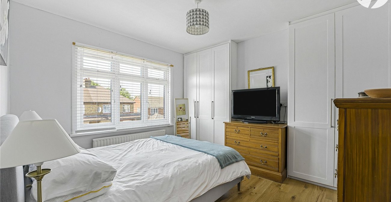 4 bedroom house for sale in Crayford | Robinson Jackson