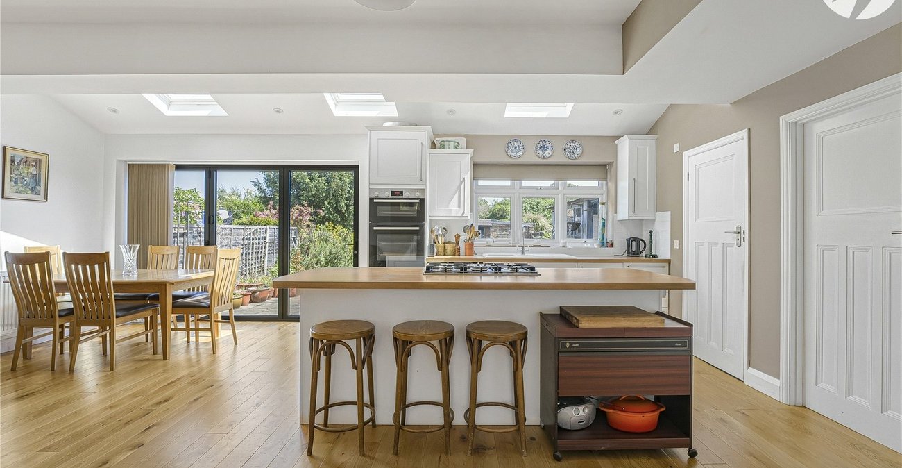 4 bedroom house for sale in Crayford | Robinson Jackson